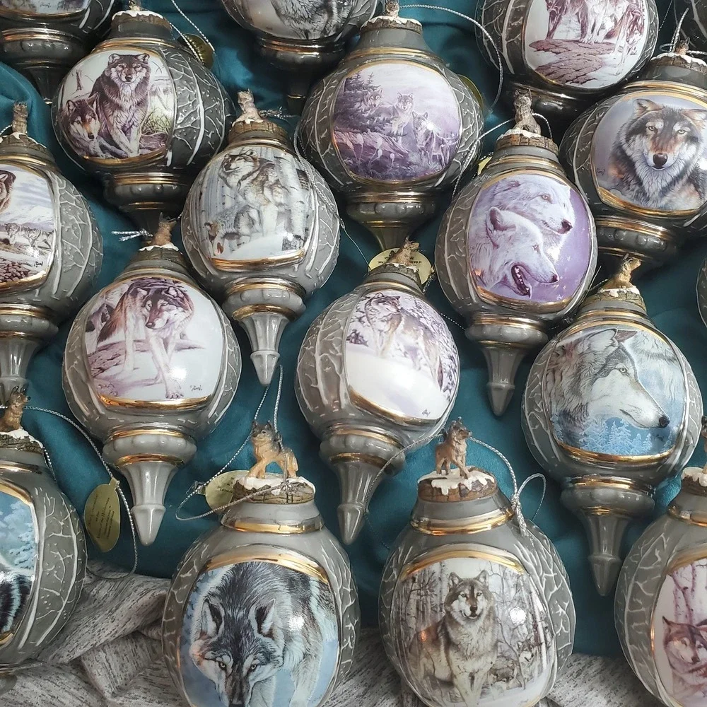 20 Pc Bradford Exchange Voices of the Wilderness Wolves Porcelain Ornaments VTG